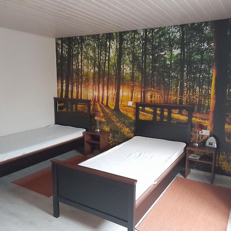 Ferienwohnung Im Theaterhof Greussenheim Extérieur photo